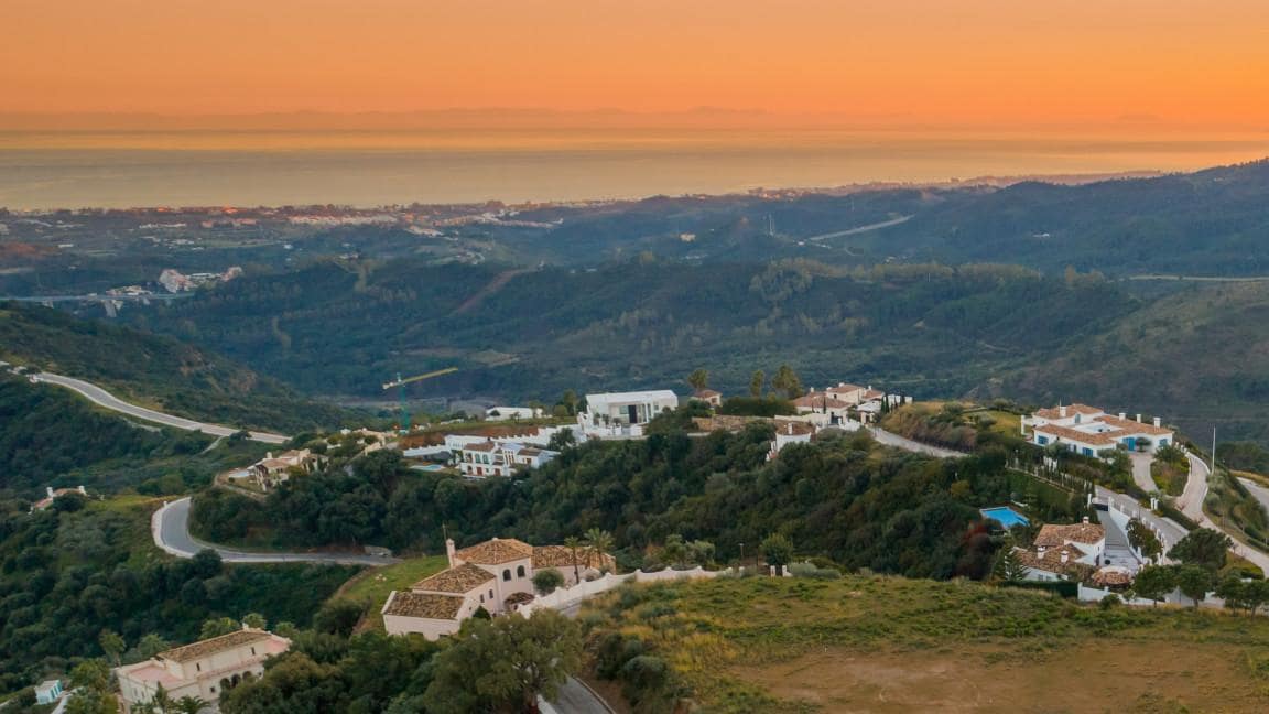 Bouwgrond te koop in Benahavis - € 4.495.000 (Ref: 9405674)