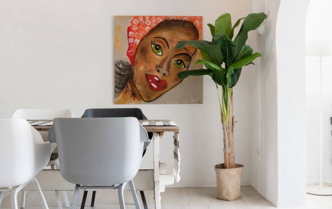 2 soverom Villa til salgs i New Golden Mile med svømmebasseng garasje - € 649 000 (Ref: 9405701)