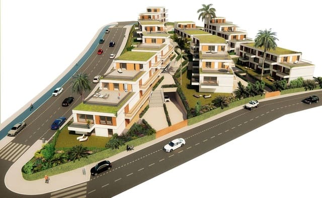 4 chambre Appartement à vendre à Marbella avec piscine garage - 210 000 € (Ref: 9405742)