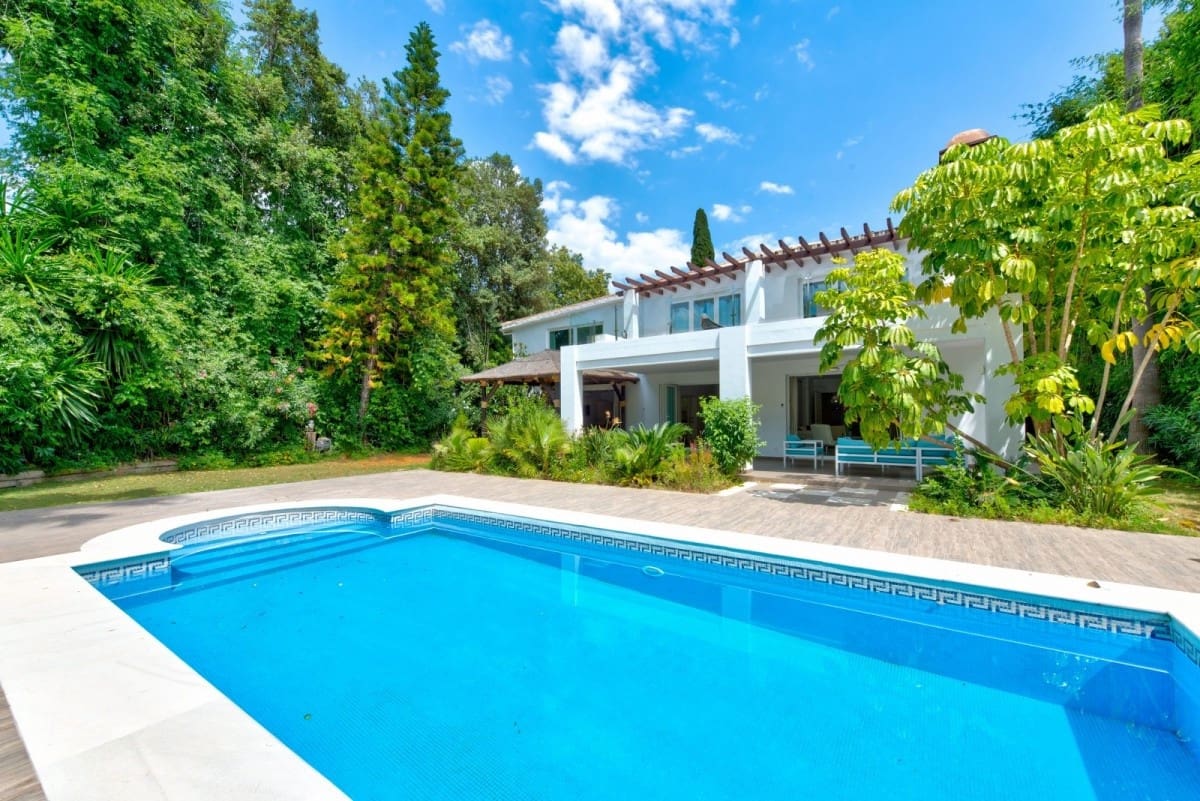4 sypialnia Willa na sprzedaż w Marbella z basenem - 1 399 000 € (Ref: 9447446)