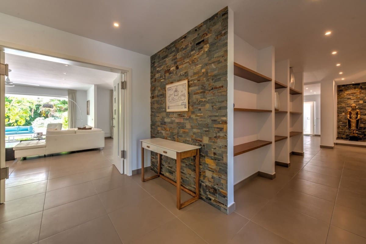 4 sypialnia Willa na sprzedaż w Marbella z basenem - 1 399 000 € (Ref: 9447446)