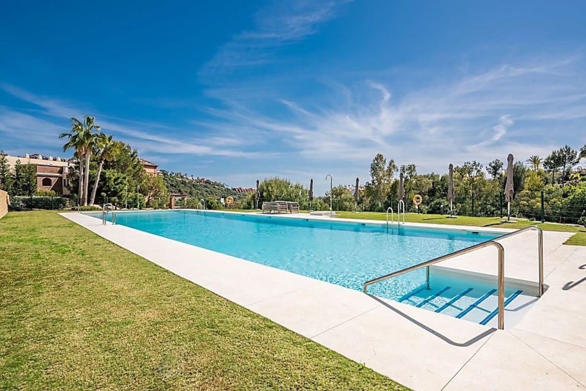 3 soverom Leilighet til salgs i Benahavis med svømmebasseng garasje - € 520 000 (Ref: 9447448)