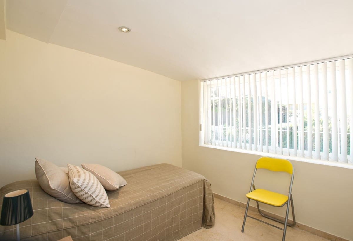 4 soverom Villa til salgs i Marbella med svømmebasseng garasje - € 1 245 000 (Ref: 9447450)