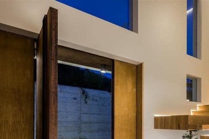 5 soverom Villa til salgs i Mijas Costa med svømmebasseng garasje - € 2 550 000 (Ref: 9447471)