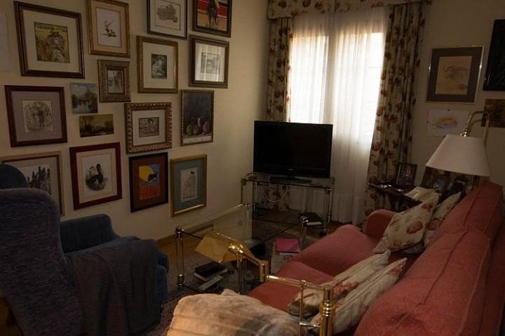 3 bedroom Villa for sale in Marbella with pool - € 775,000 (Ref: 9447474)