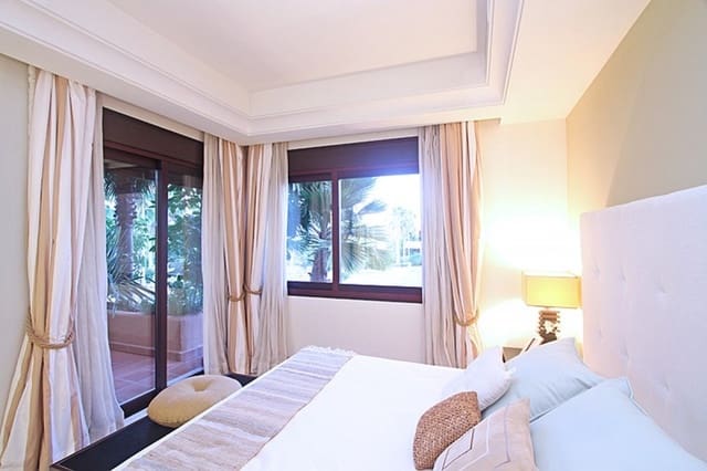 3 bedroom Apartment for sale in Marbella with pool garage - € 900,000 (Ref: 9447475)