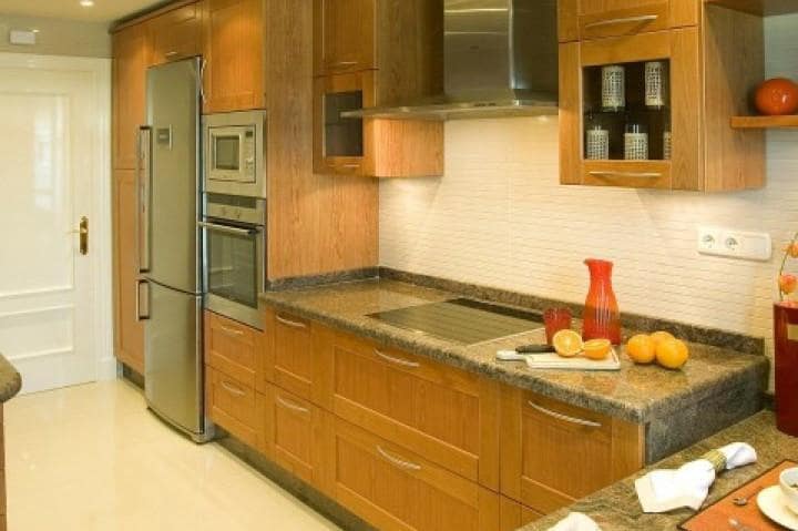 3 slaapkamer Penthouse te koop in Marbella met zwembad garage - € 1.200.000 (Ref: 9447476)