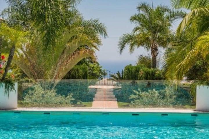 3 makuuhuone Huoneisto myytävänä paikassa Marbella mukana uima-altaan 
autotalli - 700 000 € (Ref: 9447483)