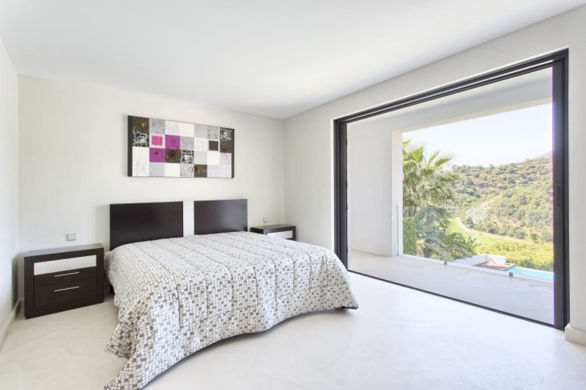 6 quarto Moradia para venda em Marbella com piscina garagem - 3 500 000 € (Ref: 9447507)