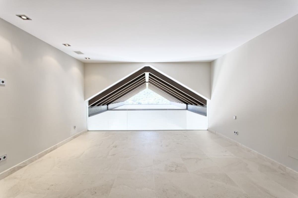 6 quarto Moradia para venda em Marbella com piscina garagem - 3 500 000 € (Ref: 9447507)