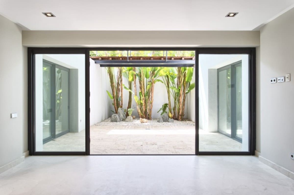 6 quarto Moradia para venda em Marbella com piscina garagem - 3 500 000 € (Ref: 9447507)