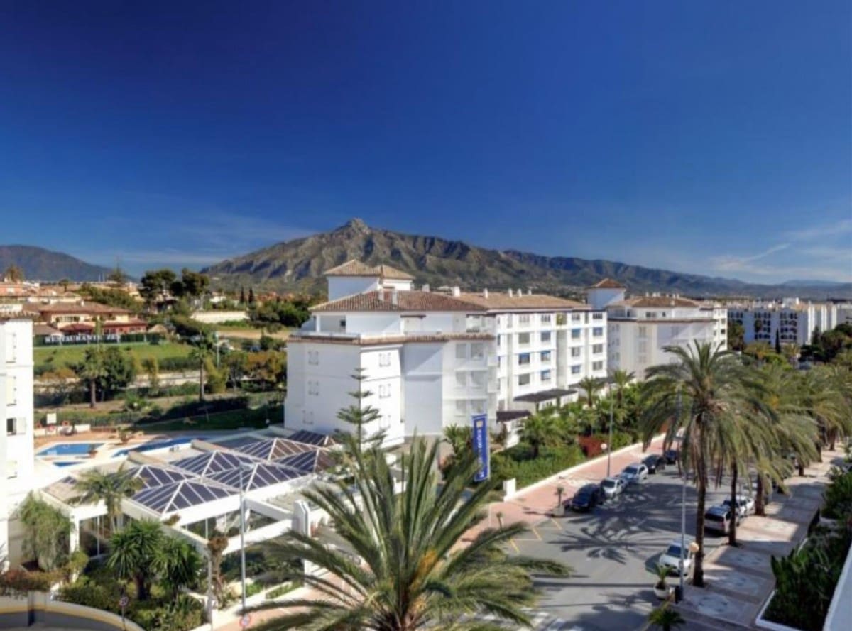 2 Zimmer Apartment zu verkaufen in Marbella mit Pool Garage - 604.000 € (Ref: 9447512)