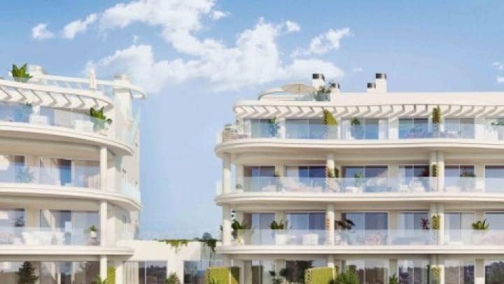 2 quarto Apartamento para venda em Fuengirola com piscina - 349 000 € (Ref: 9447534)