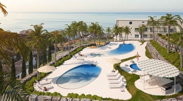 Apartamento de 2 habitaciones en Fuengirola en venta con piscina garaje - 825.000 € (Ref: 9447542)