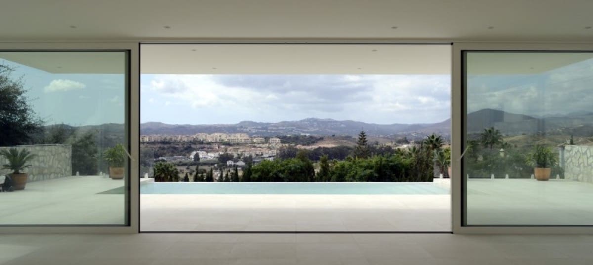 4 bedroom Villa for sale in Mijas with pool garage - € 850,000 (Ref: 9447556)