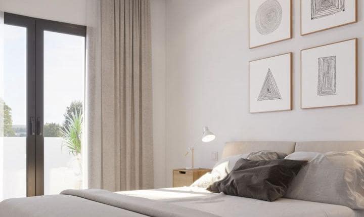 3 sypialnia Dom na sprzedaż w Estepona z basenem garażem - 620 000 € (Ref: 9447561)