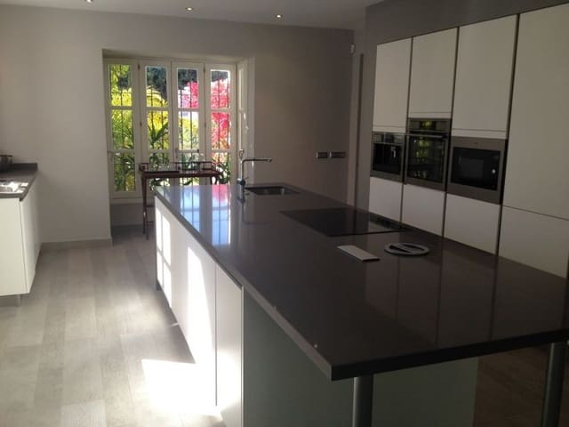 6 sypialnia Willa na sprzedaż w Marbella z basenem - 3 500 000 € (Ref: 9447562)