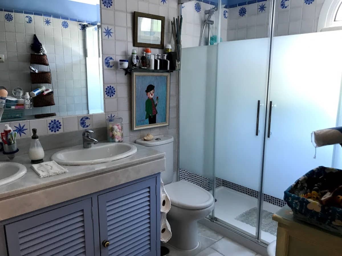 4 Zimmer Haus zu verkaufen in Marbella mit Pool - 490.000 € (Ref: 9447594)