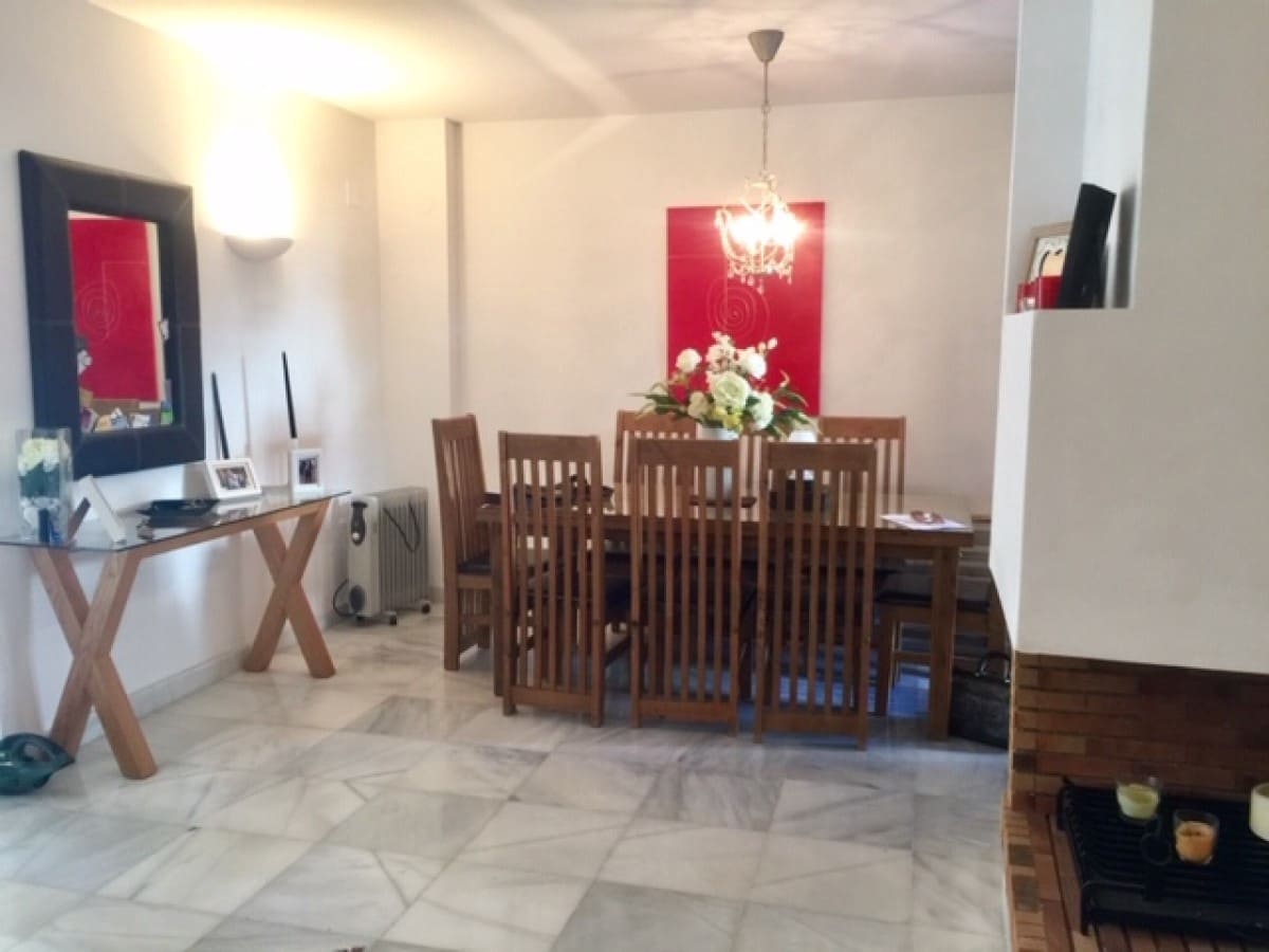 3 quarto Casa em Banda para venda em Marbella com piscina garagem - 389 000 € (Ref: 9447606)