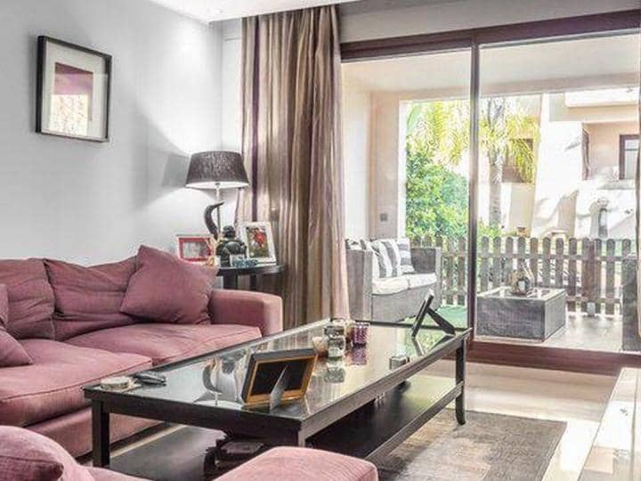 3 chambre Appartement à vendre à Marbella avec piscine garage - 425 000 € (Ref: 9447615)