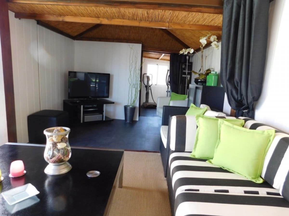 Chalet de 4 habitaciones en Marbella en venta con piscina garaje - 1.295.000 € (Ref: 9447630)