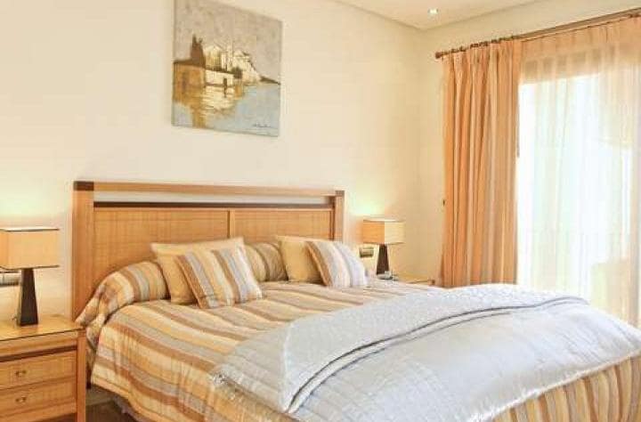 2 slaapkamer Penthouse te koop in Marbella met zwembad garage - € 1.100.000 (Ref: 9447632)