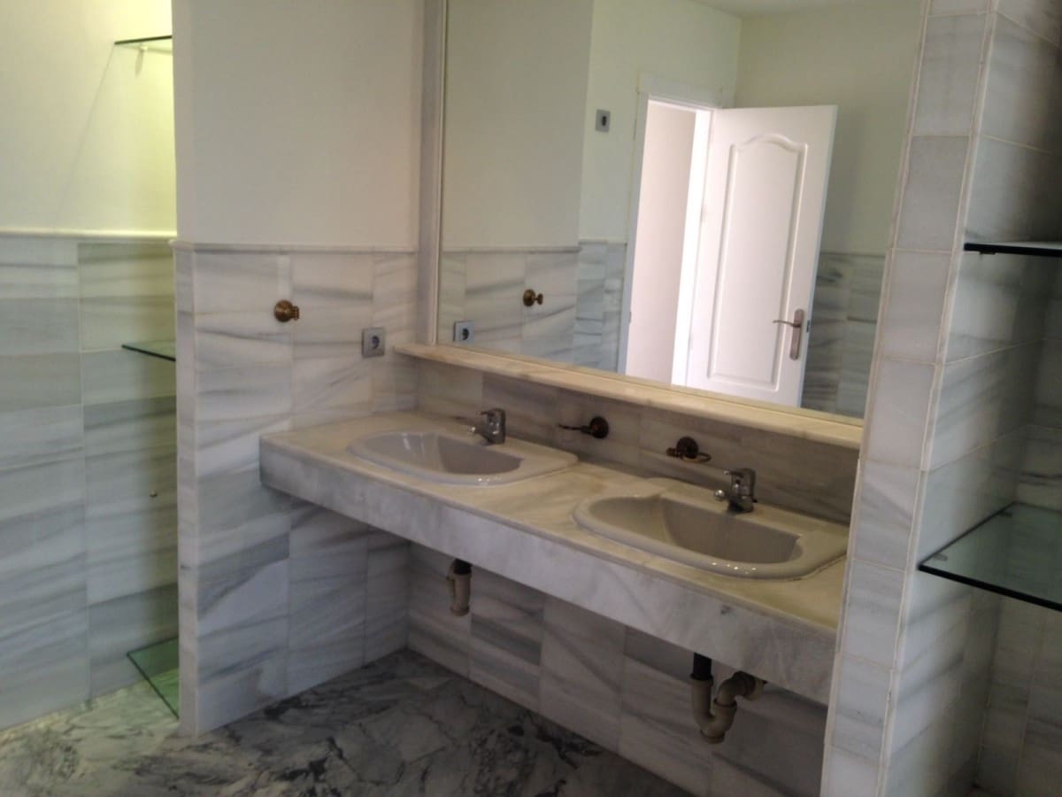 3 chambre Appartement à vendre à Atalaya-Isdabe avec piscine - 550 000 € (Ref: 9447643)