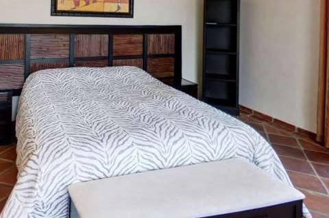 3 Zimmer Haus zu verkaufen in Casares mit Pool Garage - 850.000 € (Ref: 9447652)