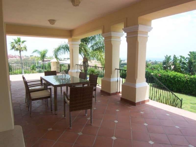 7 quarto Moradia para venda em Marbella com piscina garagem - 2 450 000 € (Ref: 9447660)