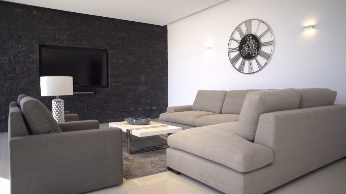 5 sypialnia Willa na sprzedaż w Marbella z basenem garażem - 2 700 000 € (Ref: 9447674)