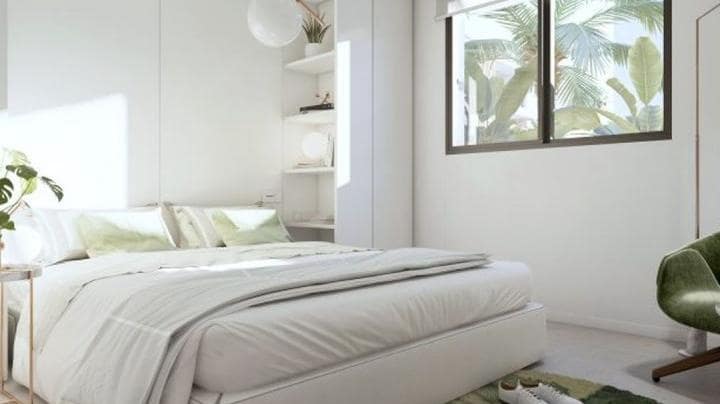 4 bedroom Villa for sale in Marbella with pool garage - € 1,720,000 (Ref: 9447683)