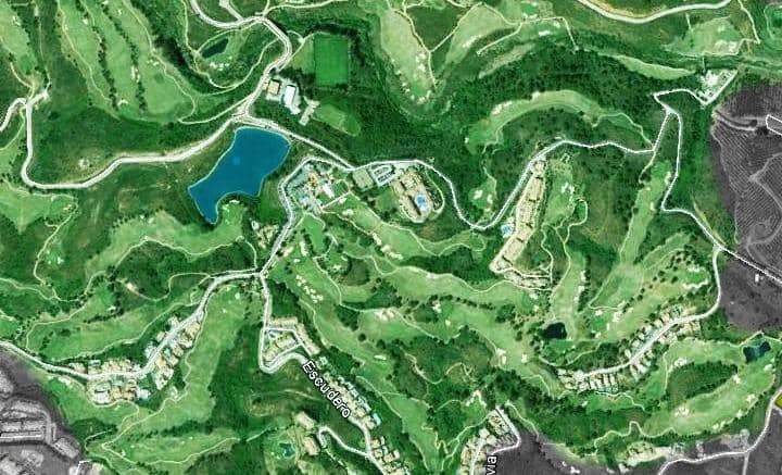 3 soveværelse Villa til salg i Mijas Costa med swimmingpool garage - € 625.000 (Ref: 9447700)