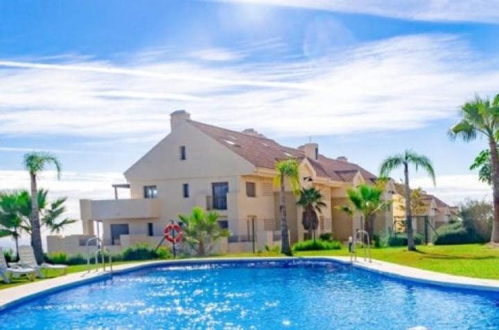 2 Zimmer Penthouse zu verkaufen in La Cala de Mijas mit Pool Garage - 305.000 € (Ref: 9447709)