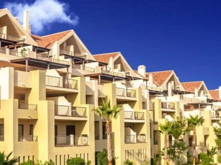 2 Zimmer Penthouse zu verkaufen in La Cala de Mijas mit Pool Garage - 305.000 € (Ref: 9447709)