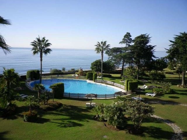 4 quarto Apartamento para venda em Estepona com piscina - 965 000 € (Ref: 9447712)