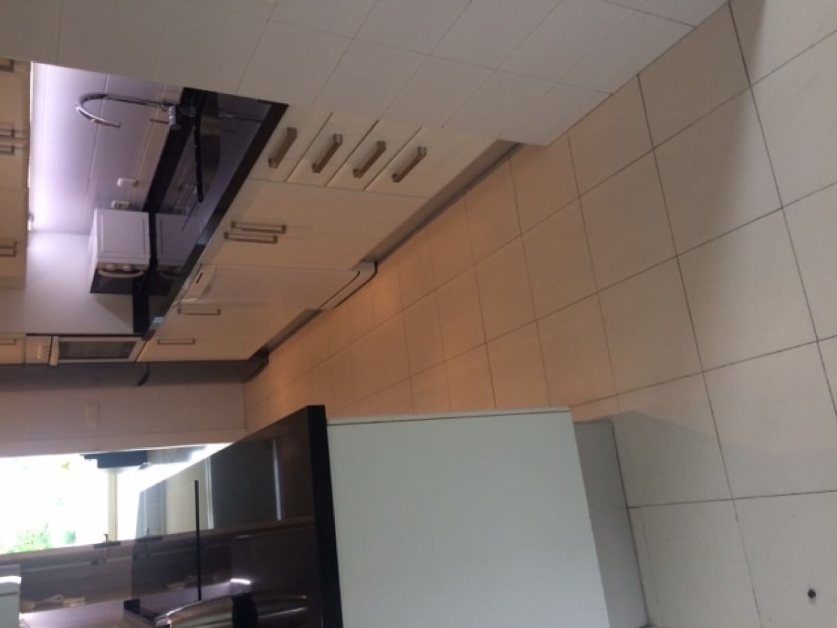 4 quarto Apartamento para venda em Estepona com piscina - 965 000 € (Ref: 9447712)