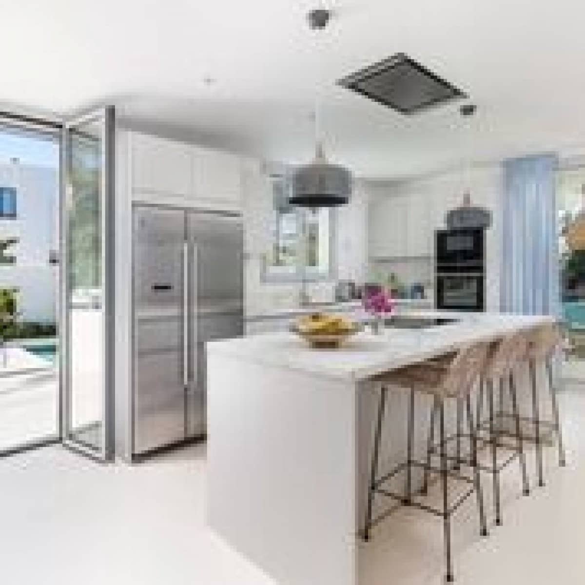 5 sypialnia Willa na sprzedaż w Marbella z basenem garażem - 1 775 000 € (Ref: 9447715)