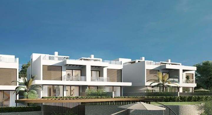 4 soverom Hus til salgs i Marbella med svømmebasseng - € 1 041 000 (Ref: 9447738)