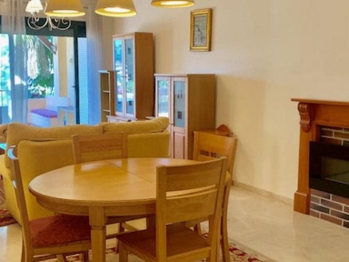 2 quarto Apartamento para venda em Estepona com piscina garagem - 310 000 € (Ref: 9447762)