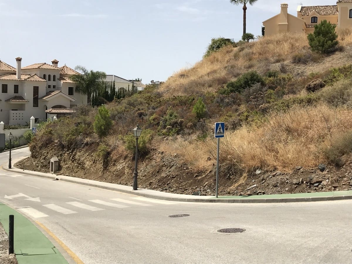 Byggetomt til salgs i Benahavis - € 460 000 (Ref: 9447775)