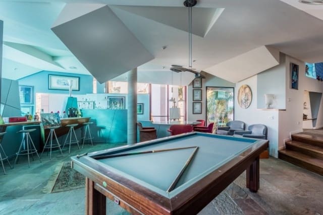 2 soveværelse Villa til salg i Marbella med swimmingpool - € 2.199.500 (Ref: 9447777)