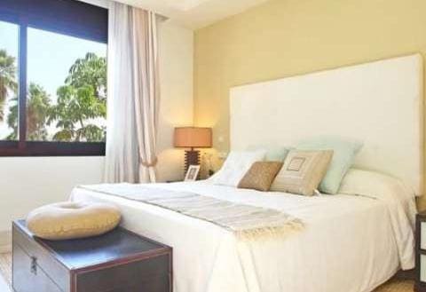 3 makuuhuone Huoneisto myytävänä paikassa Puerto Banus mukana uima-altaan - 900 000 € (Ref: 9447782)