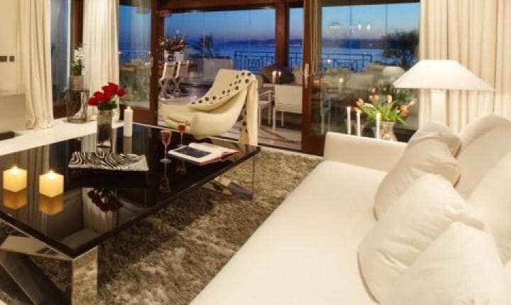 3 quarto Penthouse para venda em Estepona com piscina garagem - 2 150 000 € (Ref: 9447784)