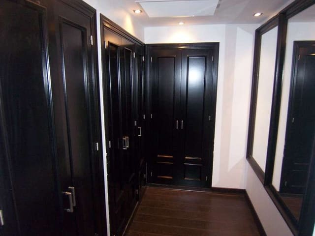 3 sypialnia Penthouse na sprzedaż w Marbella z basenem - 1 287 500 € (Ref: 9447785)