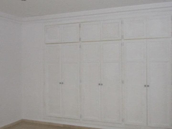 6 bedroom Villa for sale in Marbella with pool - € 1,950,000 (Ref: 9447792)