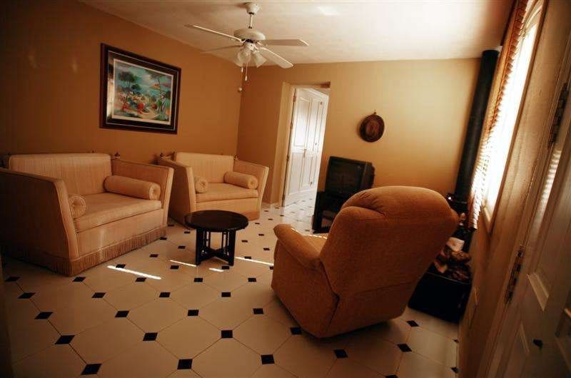 Chalet de 7 habitaciones en Benahavís en venta con piscina garaje - 3.495.000 € (Ref: 9447800)