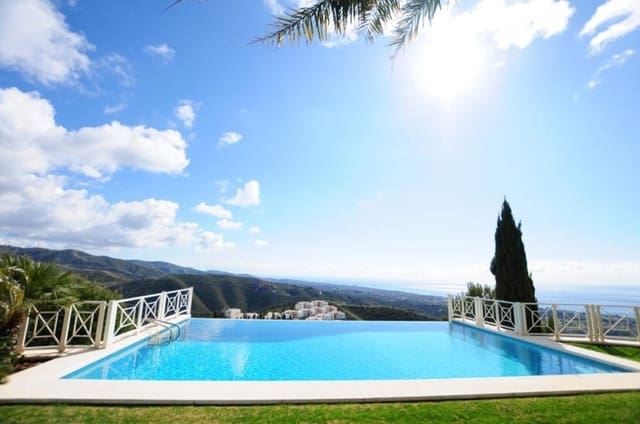 4 sypialnia Willa na sprzedaż w Marbella z basenem - 2 750 000 € (Ref: 9447834)