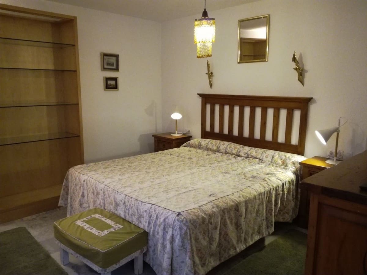 Casa de 4 habitaciones en Marbella en venta con piscina - 398.500 € (Ref: 9447835)