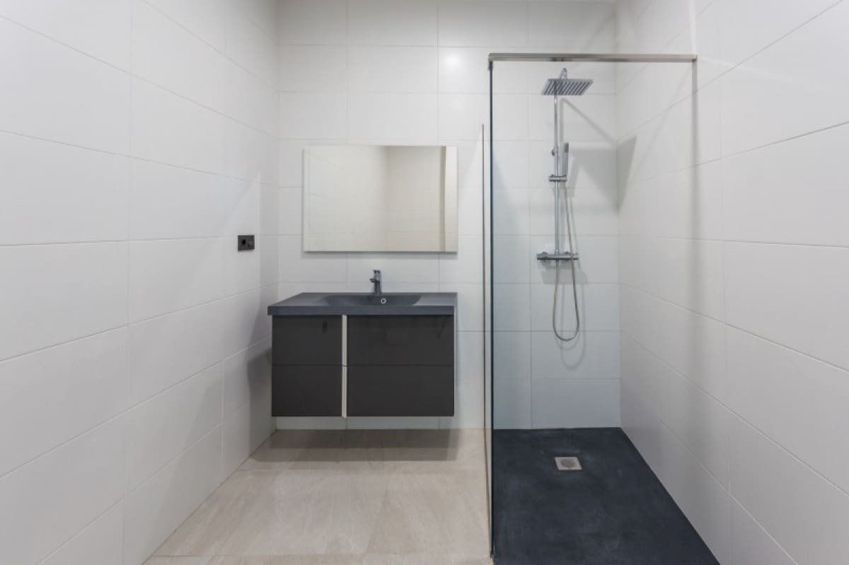 5 sypialnia Willa na sprzedaż w Marbella z basenem - 2 650 000 € (Ref: 9447836)