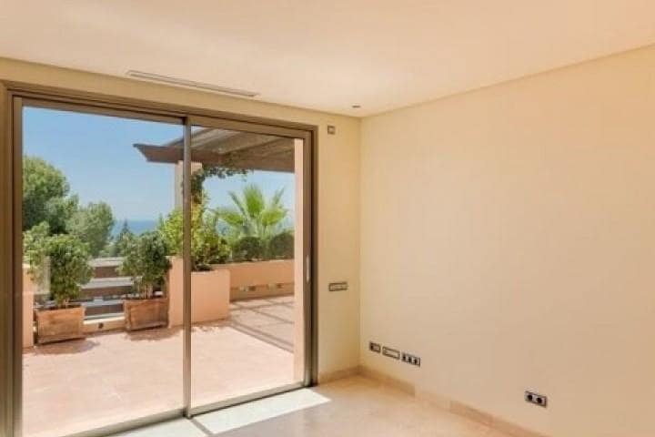 2 quarto Apartamento para venda em Marbella com piscina garagem - 895 000 € (Ref: 9447846)